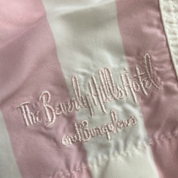 Solid & Striped Boys swim trunk Size 2 - Picture 2 of 4